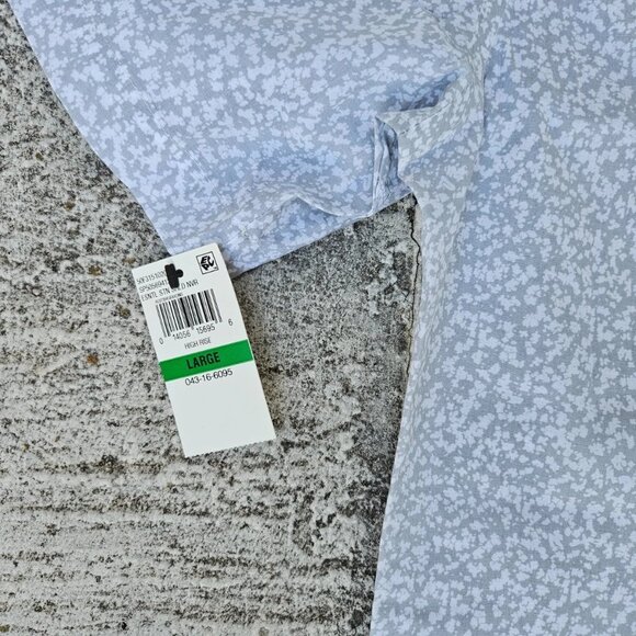 Van Heusen Men Shirt Short Sleeve Slim Fit Never Tuck White/Gray Size L/G NWT - Picture 8 of 10